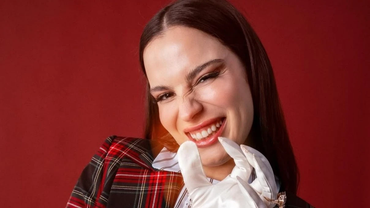 Aslı Bekiroğlu’ndan şoke eden mobbing açıklaması! “İşçilerle yemek yemek yasak” 7 Aslı Bekiroğlu’ndan şoke eden mobbing açıklaması! “İşçilerle yemek yemek yasak”