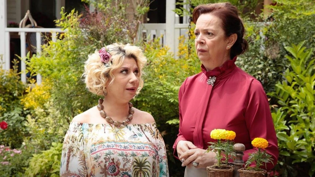 Çift Kişilik Oda’nın Münevver’i Ayşe Tunaboylu kimdir? Ayşe Tunaboylu oynadığı dizi ve filmler 8 Ayşe-Tunaboylu
