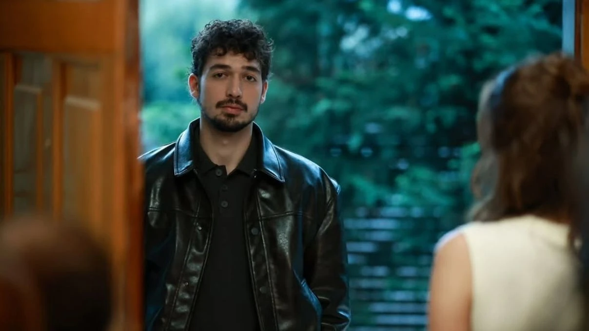 Bahar 60 bölümde Rengin’e ne oldu? Bahar Evren’e gerçeği söyleyecek mi? 5 BAHAR DIZISINDE SEHER VE URAS