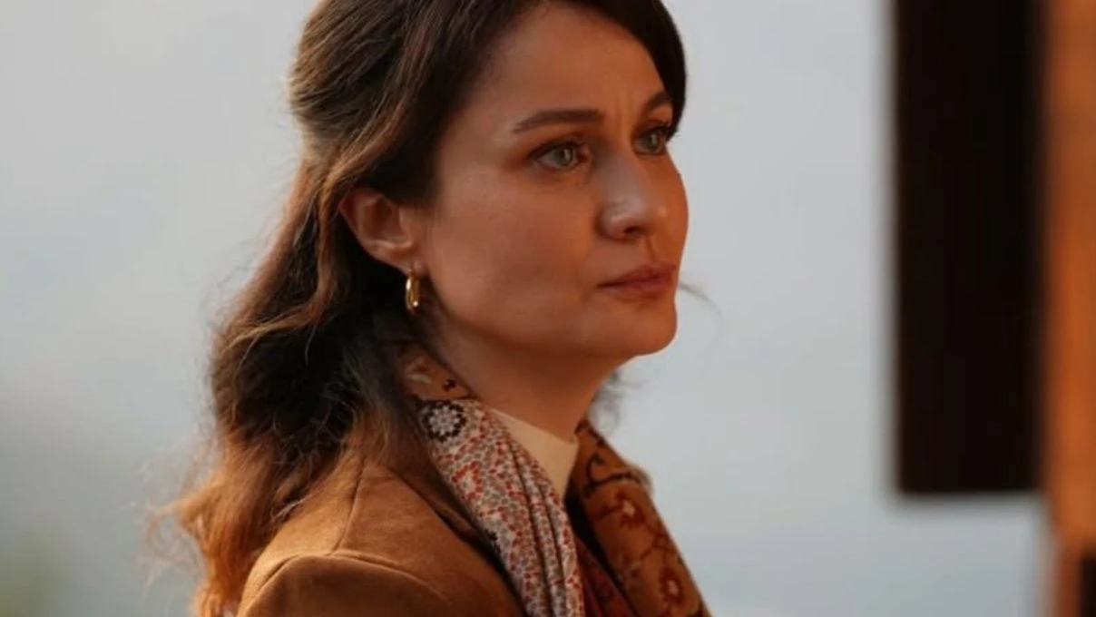 Taşacak Bu Deniz’de Koçari’nin kızı Berna Koraltürk oluyor! ‘İlve’ rolüyle fırtına gibi geliyor! 7 BERNA KORALTURKUN OYNADIGI DIZILER 2