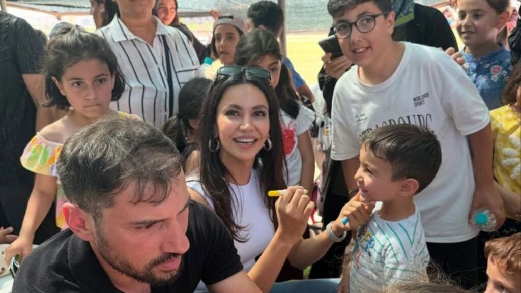 Bekir Aksoy’dan anlamlı ziyaret! Malatya’daki depremzede çocuklarla bir araya geldi