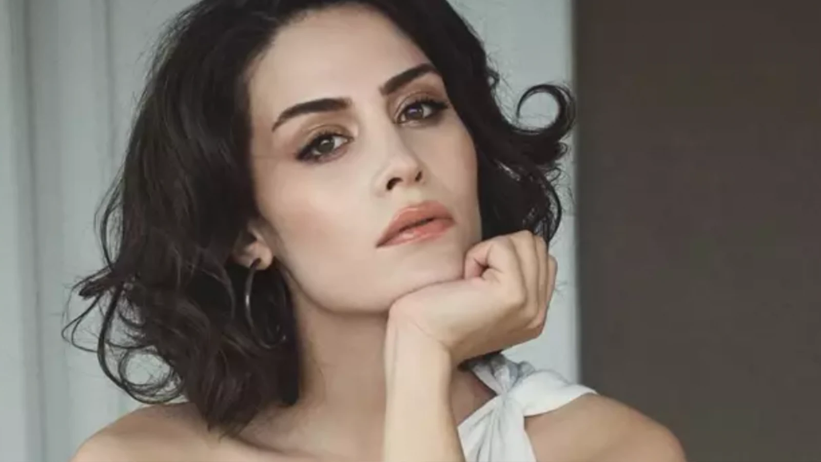 Belcim Bilgin Bereketli Topraklar dizisinin kadrosuna dahil oldu Zehra Karahanli roluyle geliyor