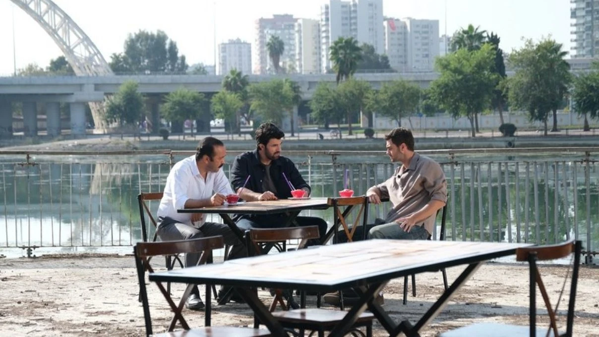 Bereketli Topraklar dizisinde final öncesi gerilim zirveye çıkacak! Ömer ve Murat’ın yüzleşmesi tansiyonu yükseltecek