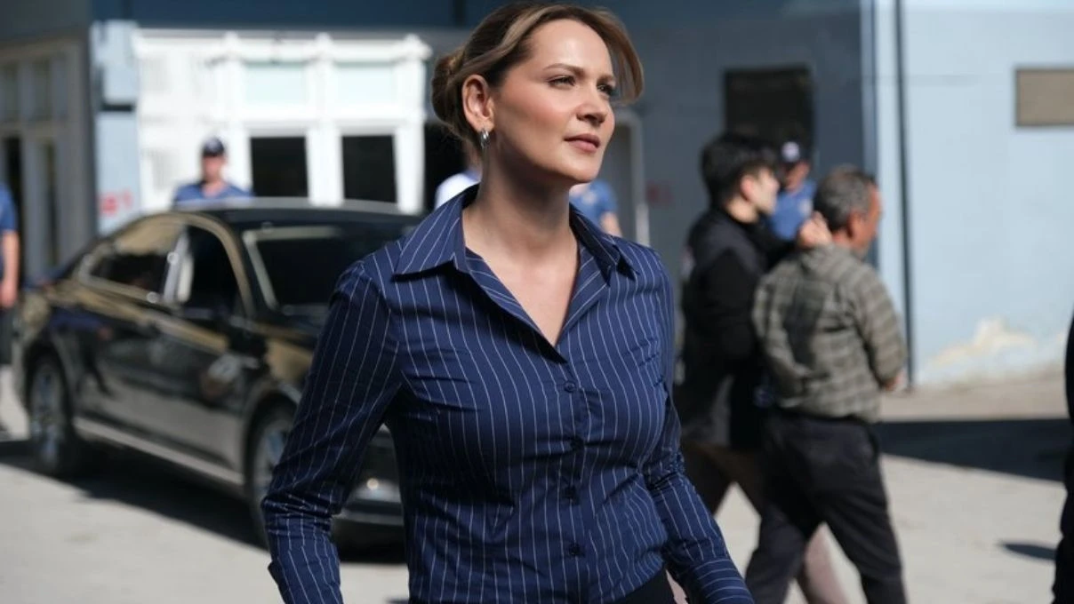 Bereketli Topraklar dizisinde final öncesi gerilim zirveye çıkacak! Ömer ve Murat’ın yüzleşmesi tansiyonu yükseltecek