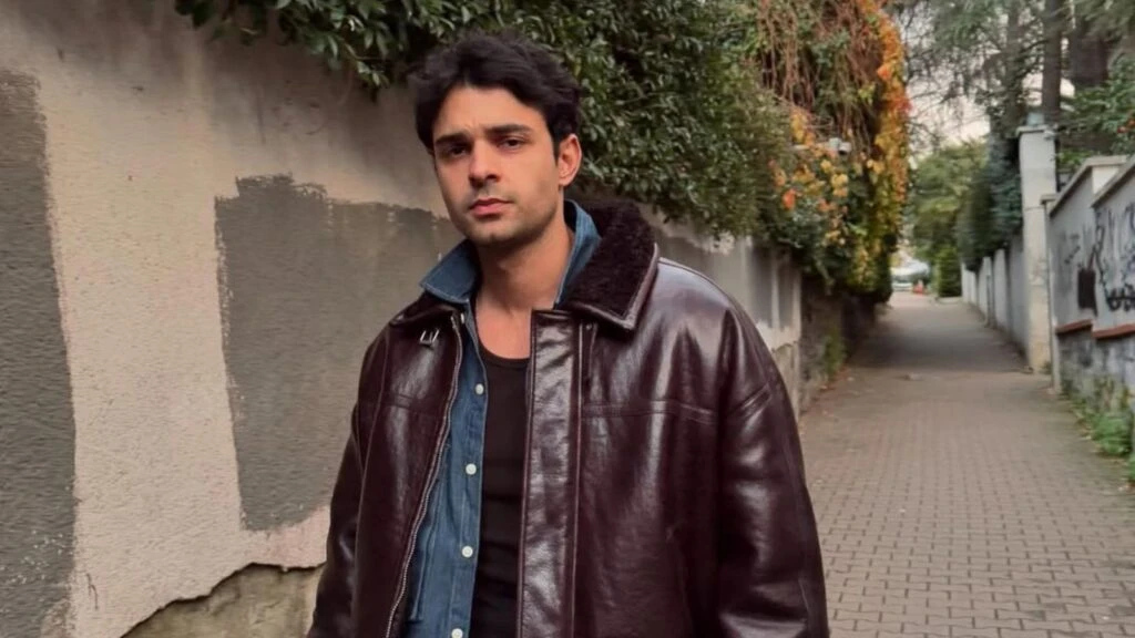 Leyla dizisinin Halil’i Berk Bakioğlu kimdir? Berk Bakioğlu kaç yaşında nasıl ünlü oldu? 