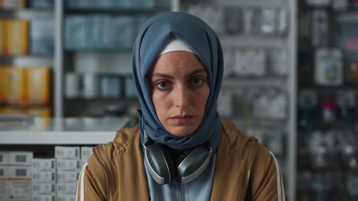 Bir Başkadır dizisinin 2. sezon çekimleri başladı! Fenomen dizi 5 yıl sonra setlere çıkıyor