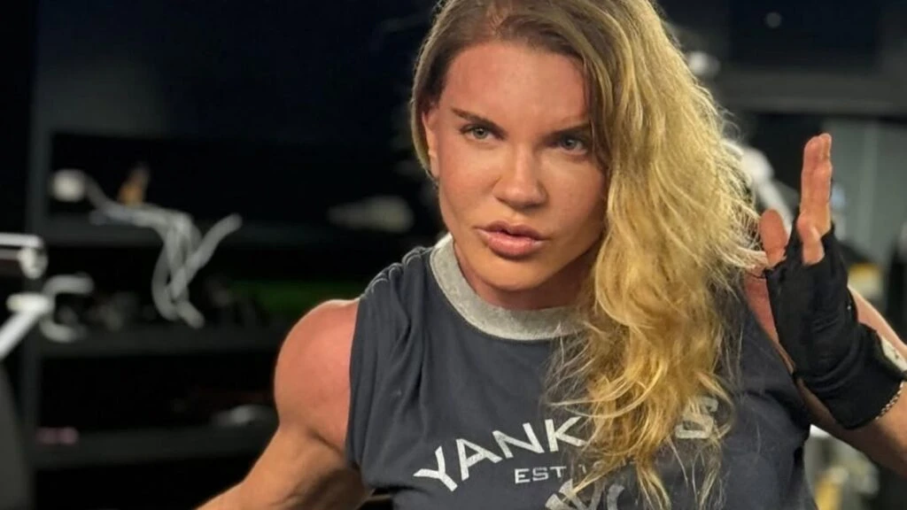 Mazhar Alanson’un eşi Biricik Suden’den spor sonrası kaslı paylaşım!