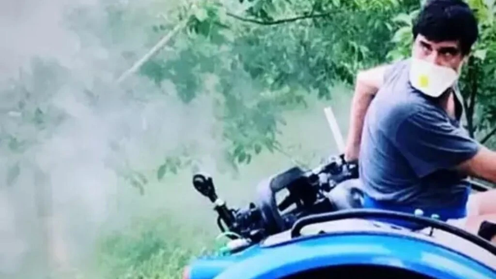 Burak Hakkı İstanbul’u terk edip Çanakkale’ye yerleşti! Ünlü oyuncu köyde çiftlik hayatı yaşamaya başladı