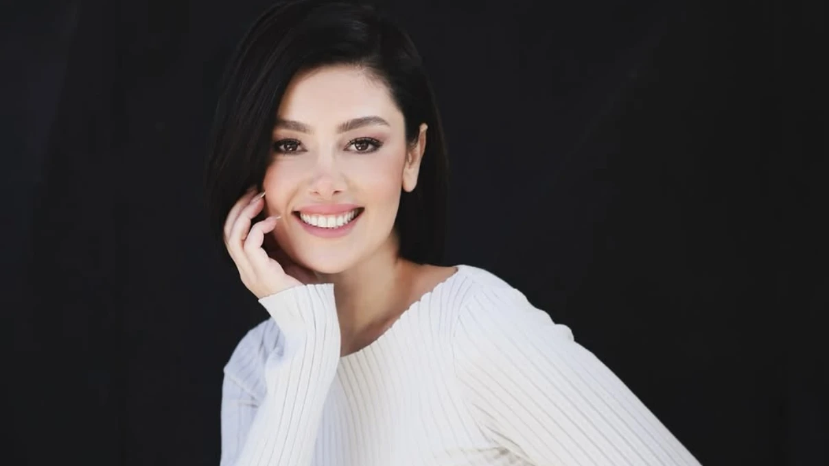 Burcu Binici 3
