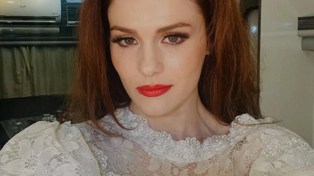 Taşacak Bu Deniz dizisinin Hicran’ı Burcu Cavrar kimdir? Burcu Cavrar kaç yaşında, hangi dizilerde oynadı? 