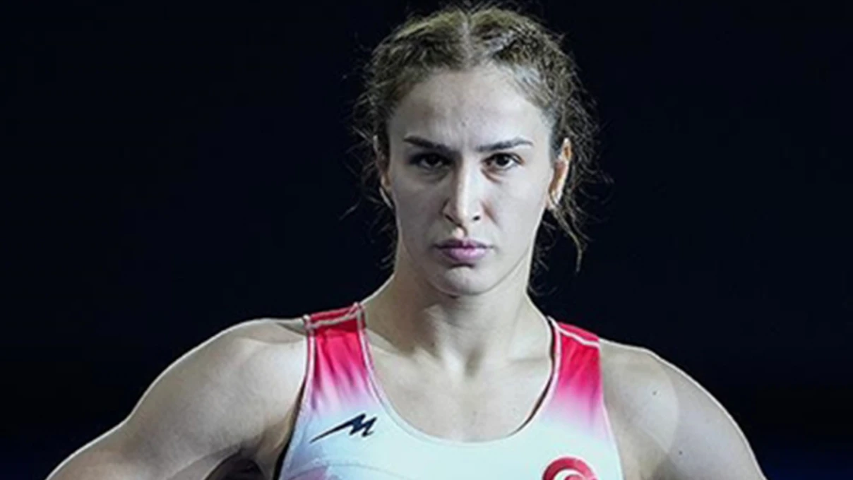 Buse Tosun Cavusoglu 3