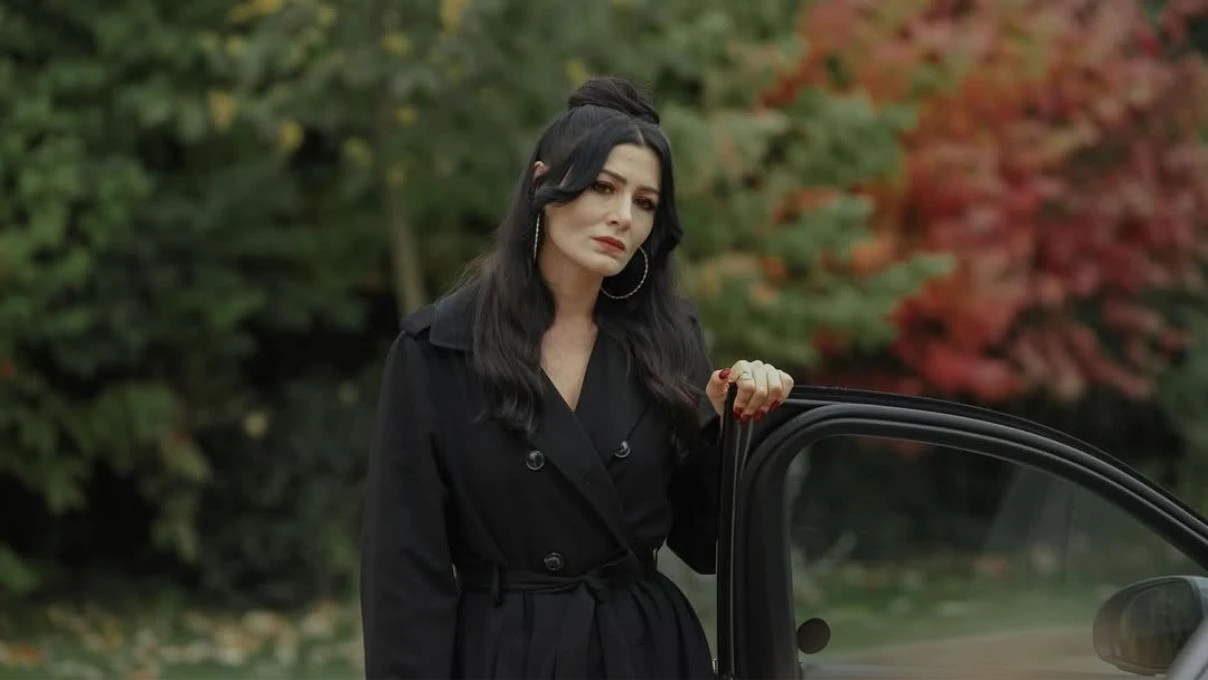 Çarpıntı 10. Bölümünde Reyhan Halit’i öldürecek mi? Aslı Serkan’ın evlilik teklifini kabul edecek mi? 6 CARPINTI SON BOLUMDE NELER OLDU