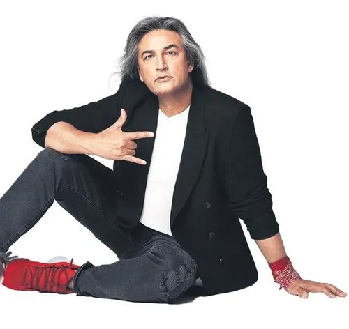 Çelik kimdir kaç yaşında? Çelik aslen nereli? 5 Celik 1