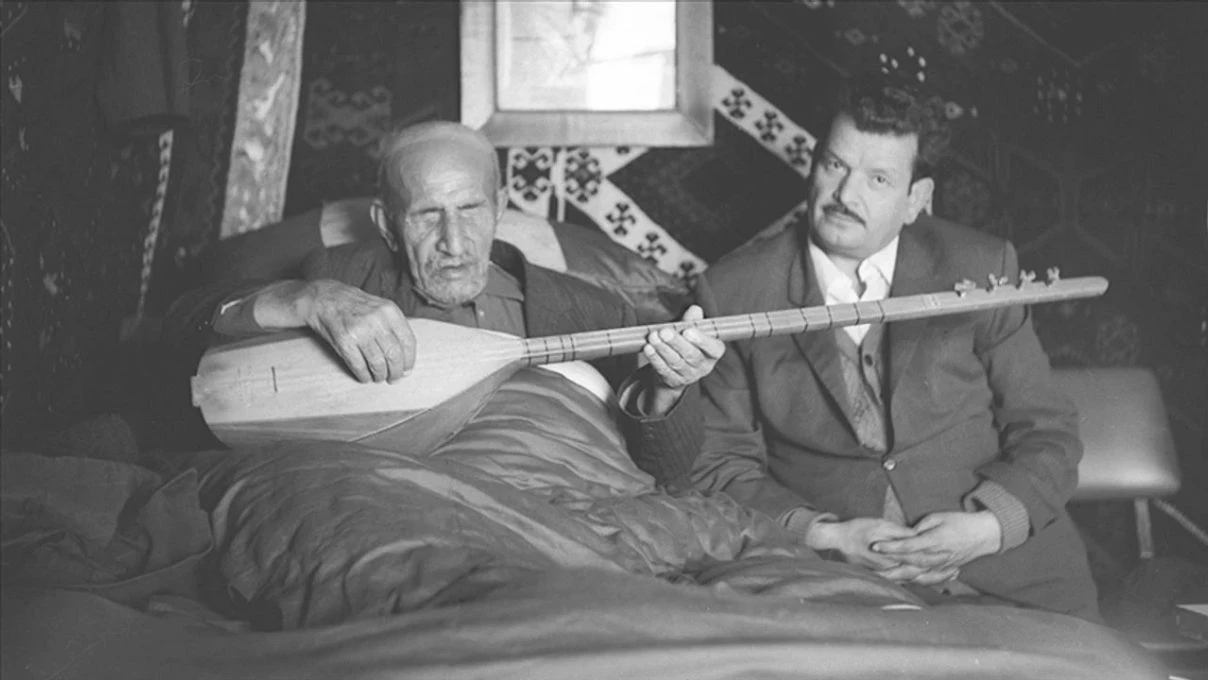 Cemre Arda’dan yeni proje atağı! Aşık Veysel filmiyle geri dönüyor 8 Cemre Arda’dan yeni proje atağı! Aşık Veysel filmiyle geri dönüyor