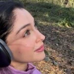 Cemre Baysel ve Cem Bolukbasinin romantik etkilesimi