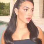 Cristiano Ronaldo Georgina Rodrigueze devasa elmas yuzukle evlenme teklifinde bulundu Elmas yuzugun fiyati dudak ucuklatti