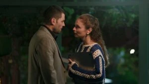 D54BAA5840562EB3587C9FA4E91B760F 640x360