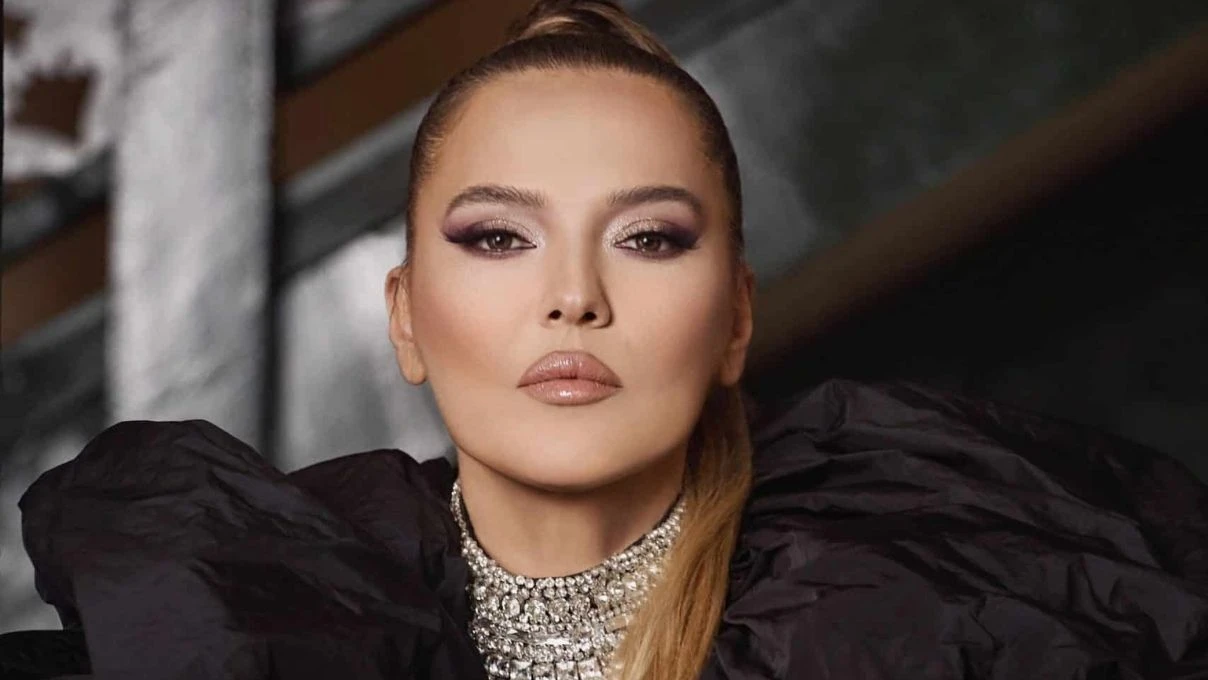 Demet Akalın Fatih Ürek’in sağlık durumu hakkında konuştu! “Kimseyle küs gitmek istemiyorum” 6 Demet Akalın Fatih Ürek’in sağlık durumu hakkında konuştu! “Kimseyle küs gitmek istemiyorum”