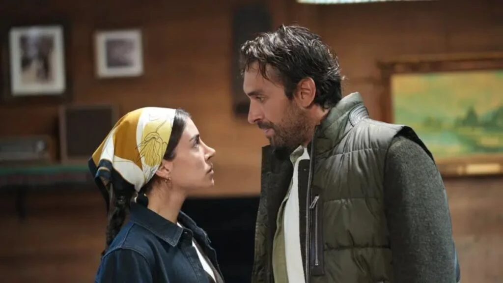 Deniz Baysal ve Ulas Tuna Astepeye Yilin dizi cifti yorumu yapildi