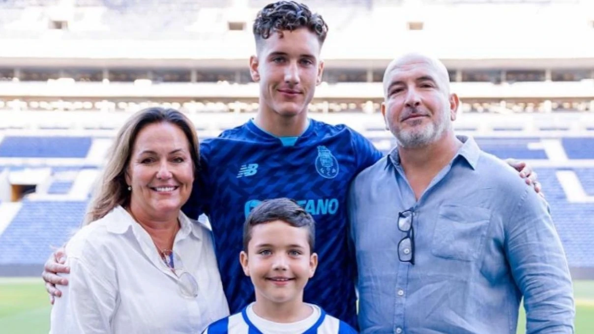 Deniz Gül aslen nereli? Deniz Gül evli mi? 7 Deniz Gül aslen nereli? Deniz Gül evli mi?