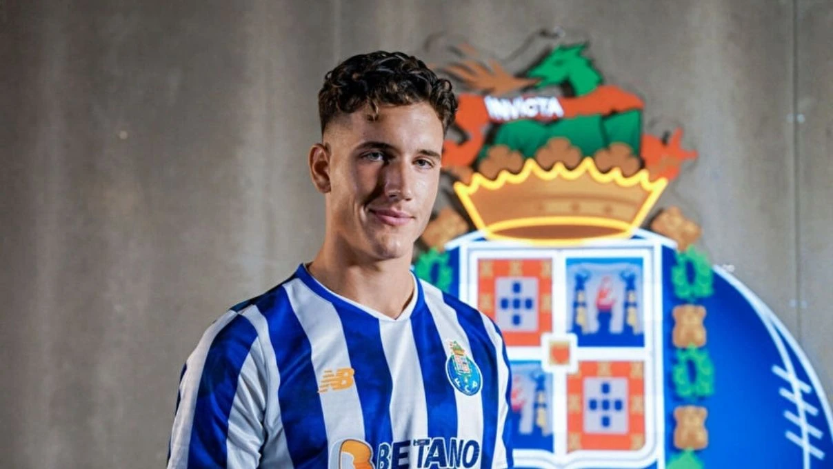 Deniz Gül aslen nereli? Deniz Gül evli mi? 5 Deniz Gül aslen nereli? Deniz Gül evli mi?