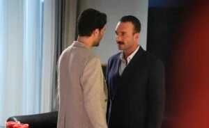 Eşref Rüya 22. bölüm Eşref öldürdüğü adamın oğlunun Dinçer olduğunu öğrenecek mi? Nisan'ın kararı ne olacak? 8 ESREF RUYA 11 1 1