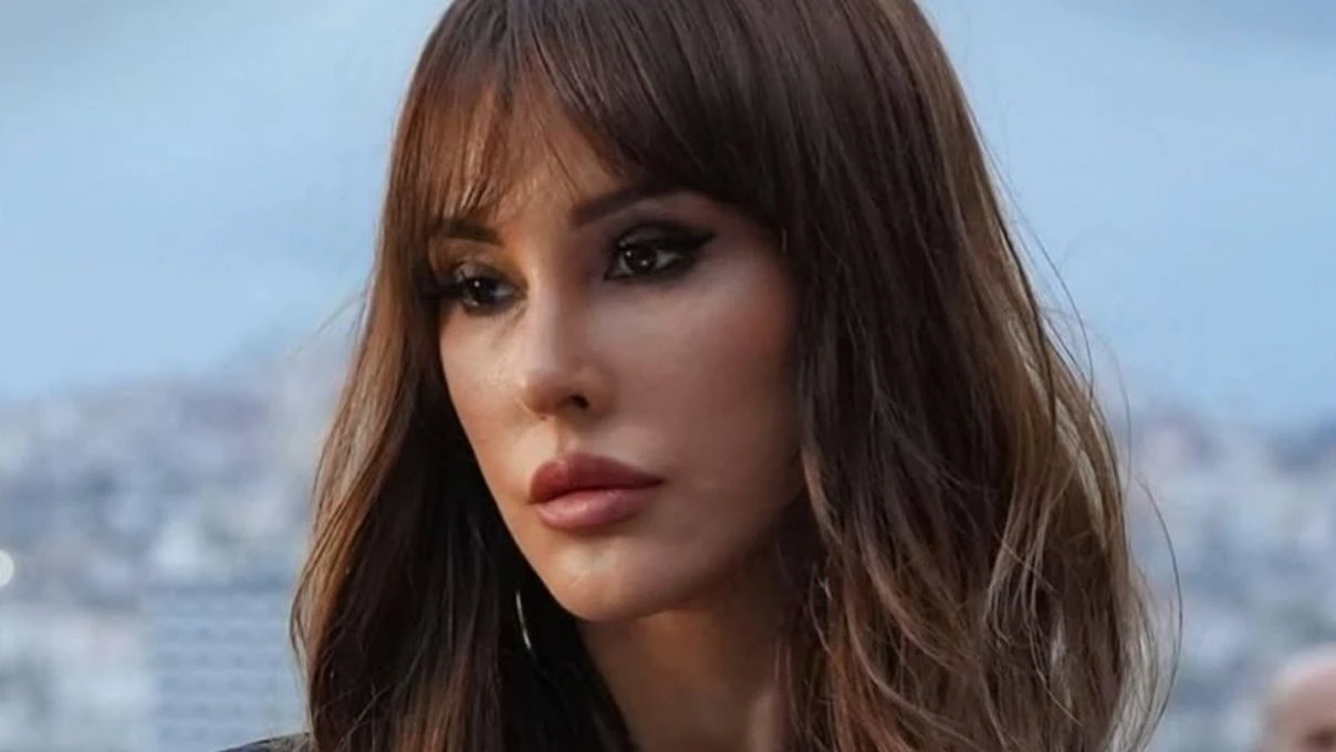 Eşref Rüya dizisinde Necla karakterini oynuyor! Ebru Destan’ın yıllar içindeki değişimi şaşkına çevirdi