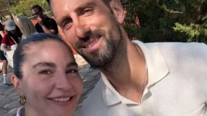 Ece Sukan unlu tenisci Novak Djokovic