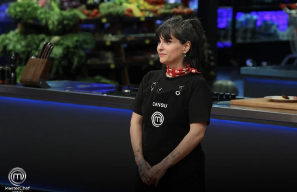 MasterChef sıkı takipçisi Demet Akalın'dan bomba Sezer çıkışı! Öfkeden deliye döndü sana hiç denk biri gelmemiş 11 Ekran Resmi 2025 10 23 05.50.13 1