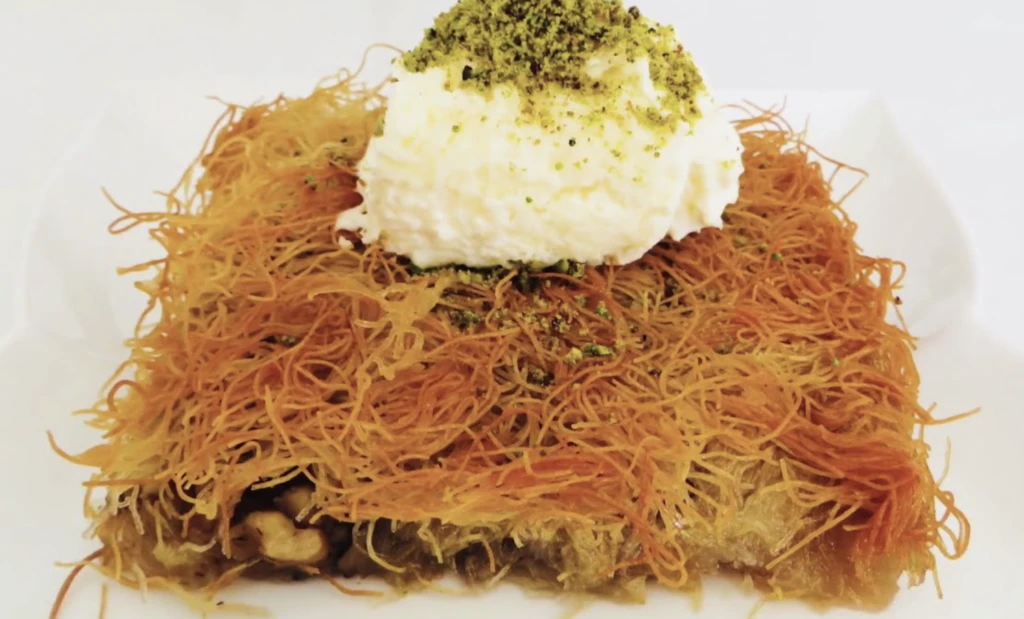 MasterChef kesme kadayıf tarifi! Dışı çıtır çıtır içi yumuşacık, bu tarifi kaydetmeyen çok şey kaybeder! 8 Ekran Resmi 2025 10 23 08.09.53