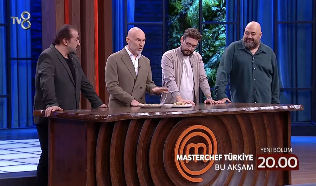 MasterChef’te 7 Mehmet’ten unutulmaz Sezen Aksu pilavı hikayesi! Sosyal medya bunu konuşuyor 7 Ekran Resmi 2025 10 24 07.04.34