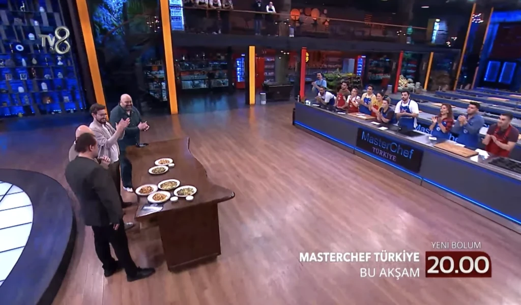MasterChef’te 7 Mehmet’ten unutulmaz Sezen Aksu pilavı hikayesi! Sosyal medya bunu konuşuyor 6 Ekran Resmi 2025 10 24 07.04.42