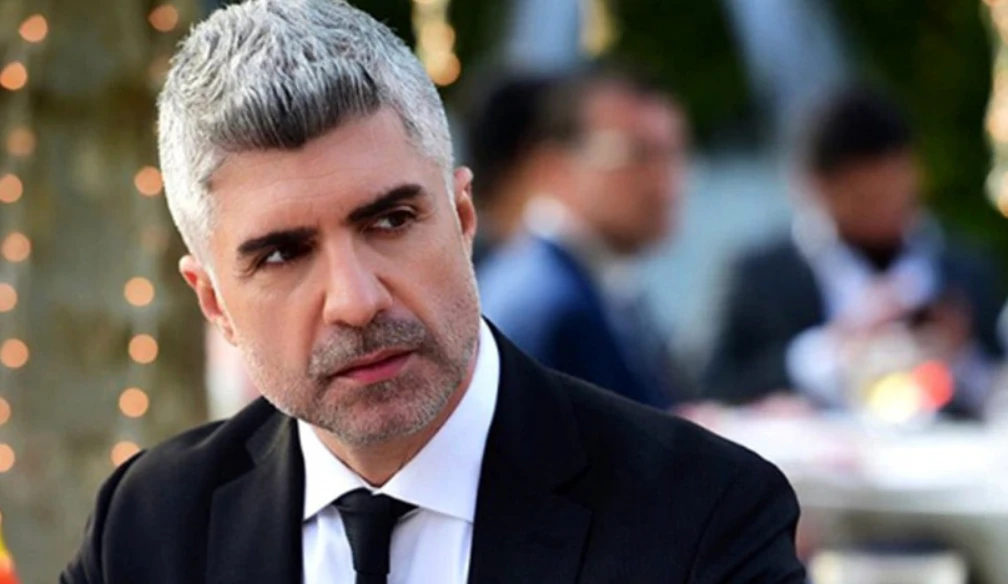 Özcan Deniz'in son haline sosyal medyadan yorum yağıyor! Önce imaj değiştirdi, şimdi tarz! 4 Ekran Resmi 2025 10 25 13.23.39