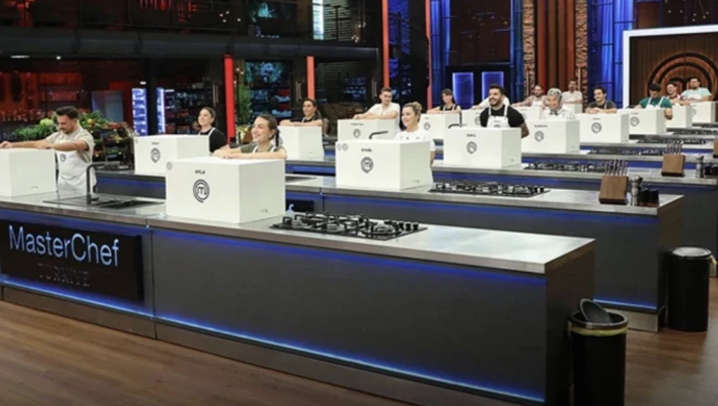 MasterChef 30 Ekim 2025 ödül oyununu kim kazandı? MasterChef ödülü kazanan yarışmacı kim oldu? 8 Ekran Resmi 2025 10 30 06.41.22