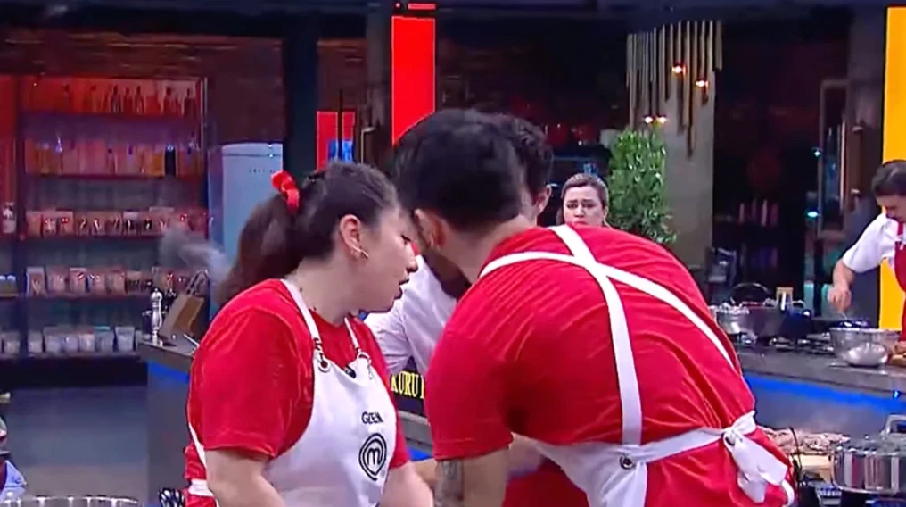 Ekran Resmi 2025 11 06 19.22.37