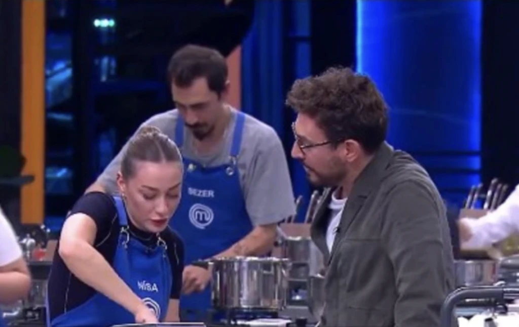 MasterChef 2025 Nisa sevgilisi Nevzat'la fotoğrafını paylaşıp aşkını ilan etti! 5 Ekran Resmi 2025 11 08 09.35.29