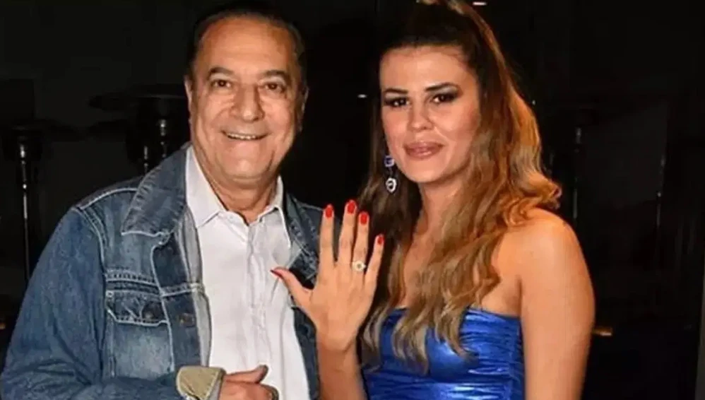 Mehmet Ali Erbil'in 4. Eşi Sedef Altuntaş kimdir, Kaç Yaşında? Sedef Altuntaş kiminle evlendi? 4 Ekran Resmi 2025 11 08 17.45.08