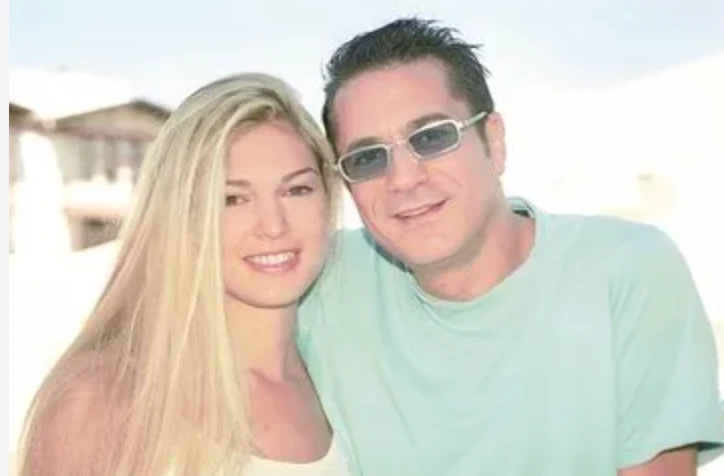 Mehmet Ali Erbil'in 4. Eşi Sedef Altuntaş kimdir, Kaç Yaşında? Sedef Altuntaş kiminle evlendi? 9 Ekran Resmi 2025 11 08 17.47.41