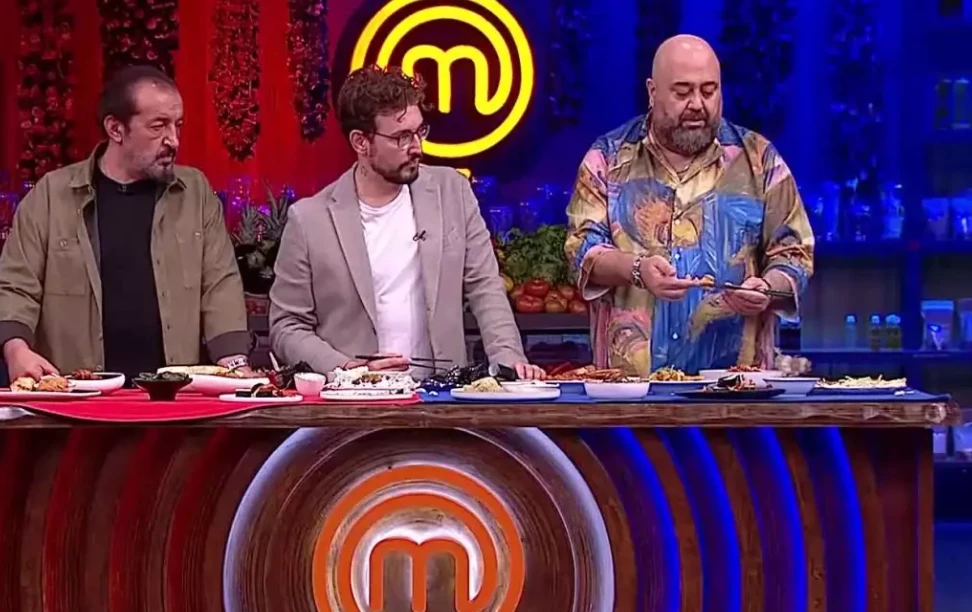 MasterChef’te büyük kriz! Çağatay Sezer kavgası büyüdü ikiliye prodüksiyon ekibi müdahale etti 6 Ekran Resmi 2025 11 09 16.10.33