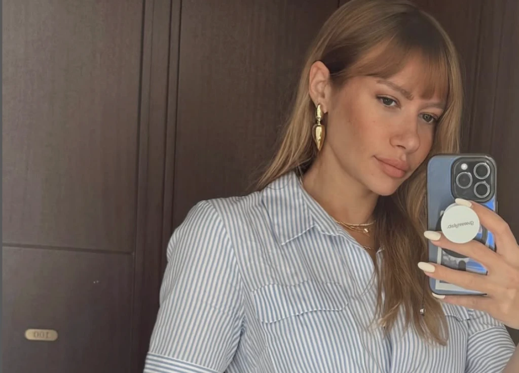 Talya Didem Belen kimdir? Somer Sivrioğlu'nun yeni sevgilisi Talya Didem Belen ne iş yapıyor, mesleği ne? 6 Ekran Resmi 2025 11 13 19.27.46