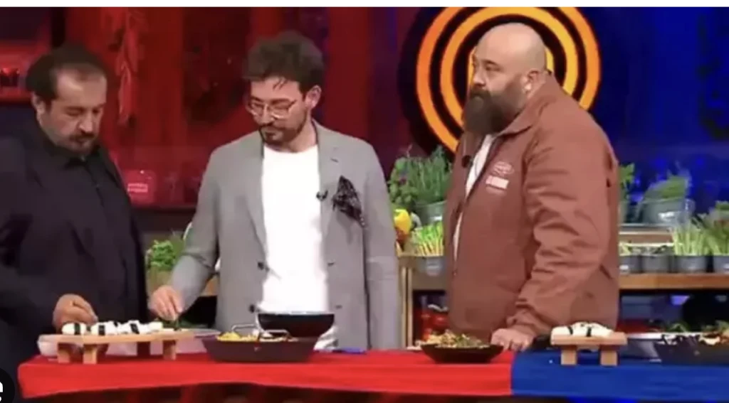 MasterChef 2025 Sümeyye Şahin yarışmadan ayrılıyor mu? Talihsiz kaza sonrası durumu merak ediliyor 12 Ekran Resmi 2025 11 14 14.15.16