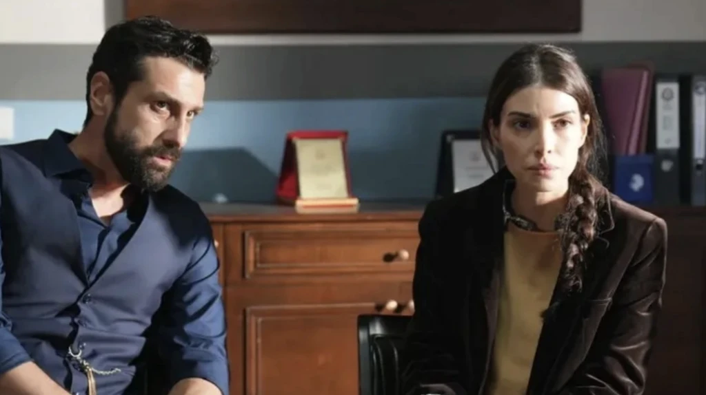 Taşacak Bu Deniz 6. Bölüm reytingleri tüm rekorları alt üst etti 1 gün içinde 8 milyon izlenmeye ulaştı 6 Ekran Resmi 2025 11 16 20.10.36