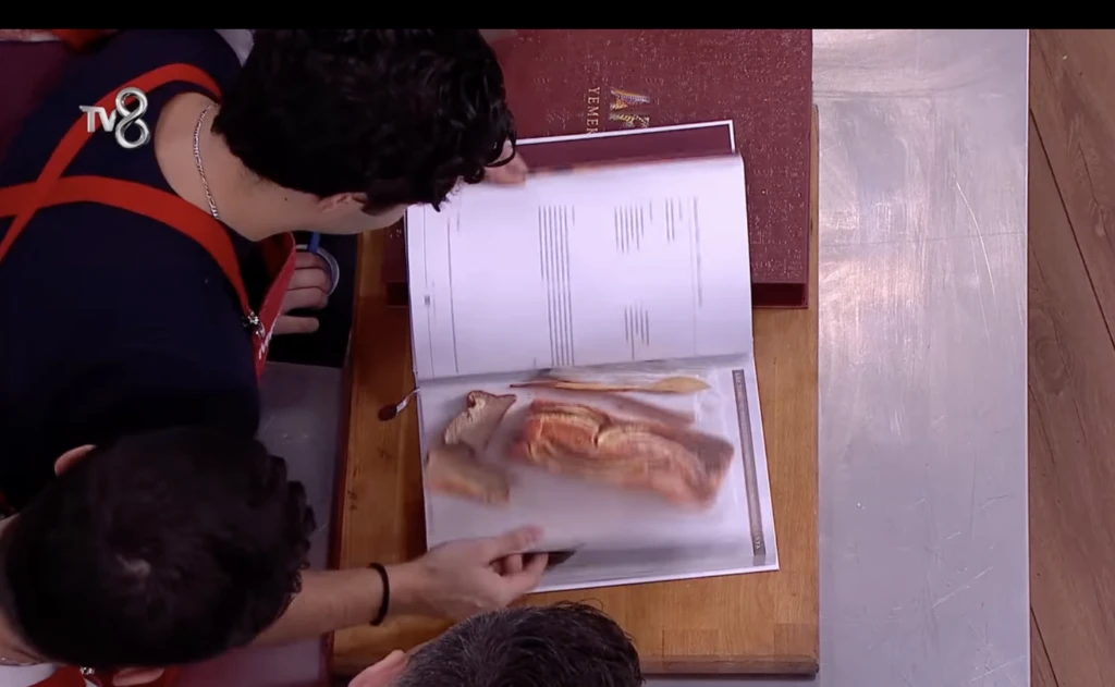 Ekran Resmi 2025 11 21 22.54.49