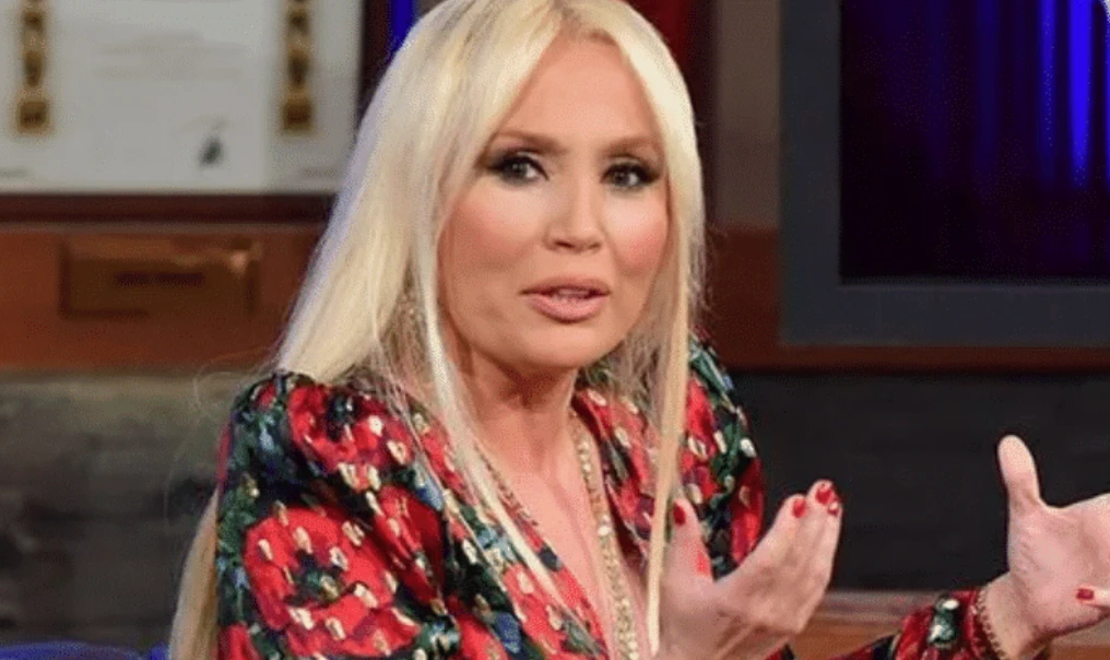 Söylemezsem Olmaz'da Lerzan Mutlu krizi! Ani bir kararla programı bıraktığını duyurdu, nedeni herkesi şaşırttı! 8 Ekran Resmi 2025 11 28 19.17.14