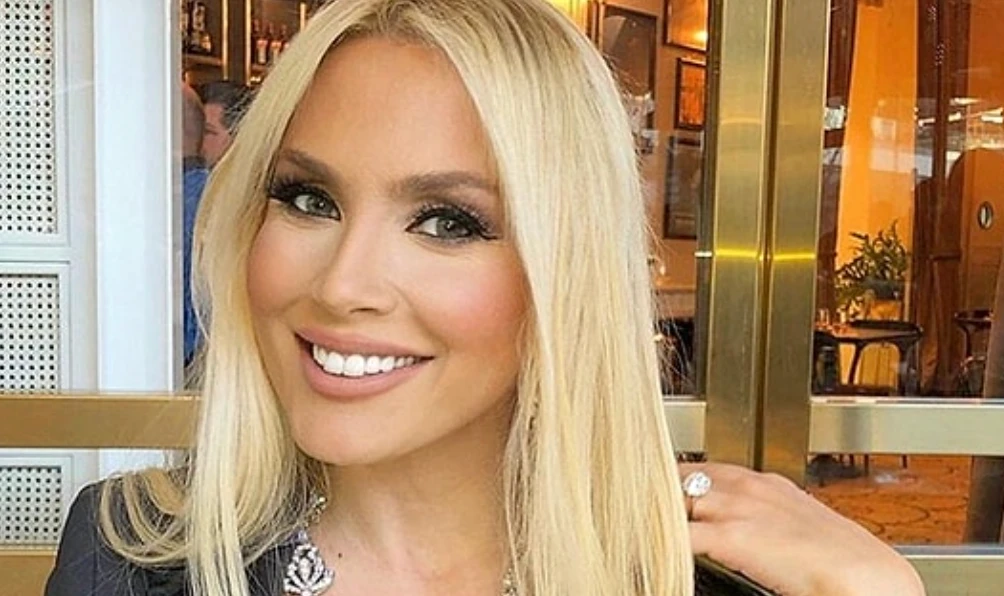 Lerzan Mutlu kimdir, kaç yaşında? Lerzan Mutlu aslen nereli, hangi kanalda program yapıyor? 10 Ekran Resmi 2025 11 28 19.55.08