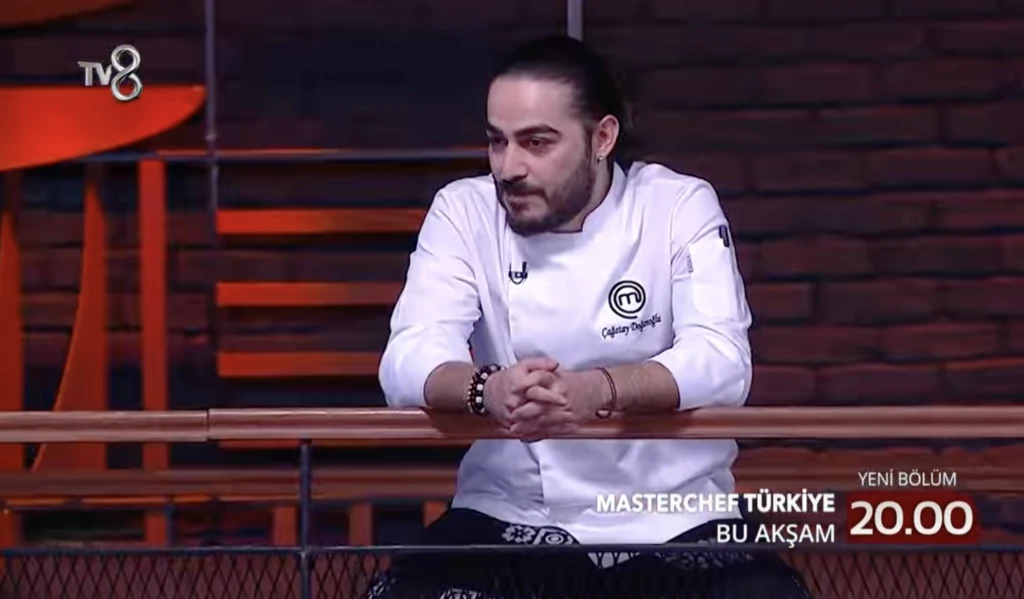 MasterChef Çağatay’ın Somer şef'e verdiği notun detayı ortaya çıktı! Yazdıkları herkesi şoke etti 4 Ekran Resmi 2025 12 01 14.56.13