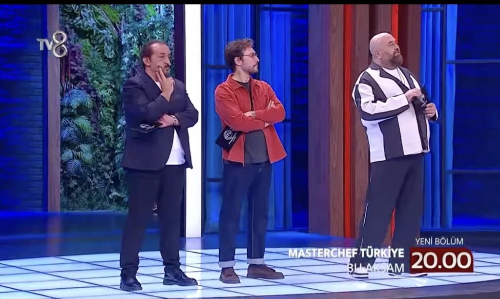 MasterChef Çağatay’ın Somer şef'e verdiği notun detayı ortaya çıktı! Yazdıkları herkesi şoke etti 5 Ekran Resmi 2025 12 01 14.56.23