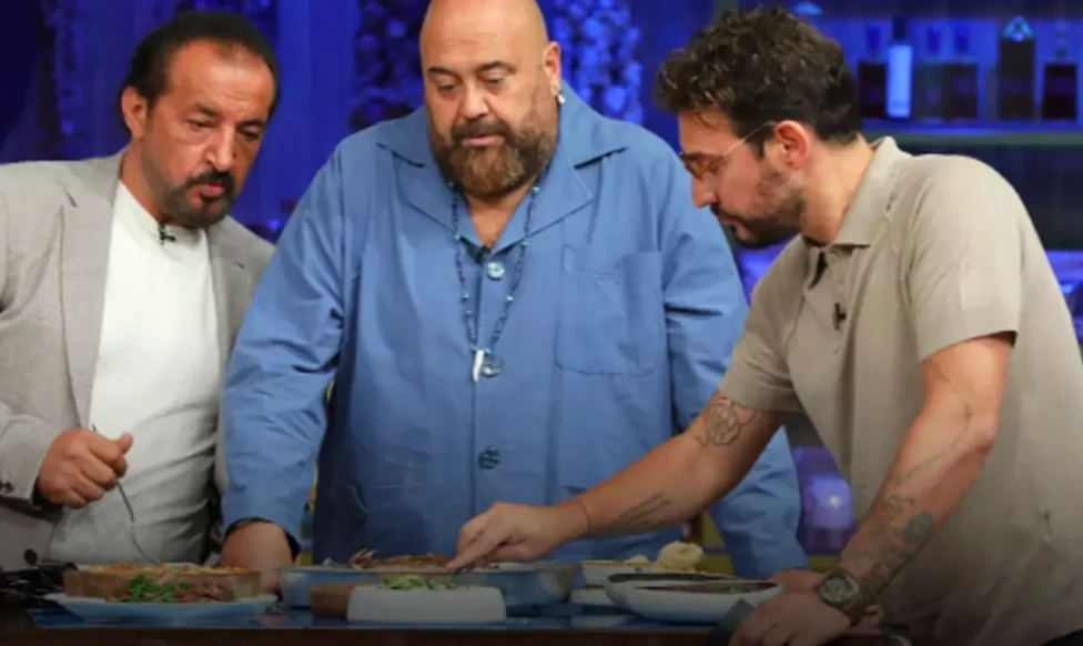 MasterChef Çağatay sözünü tuttu, saçlarını kestirdi! Yeni imajına sosyal medyadan beğeni yağdı! 8 Ekran Resmi 2025 12 01 15.24.49