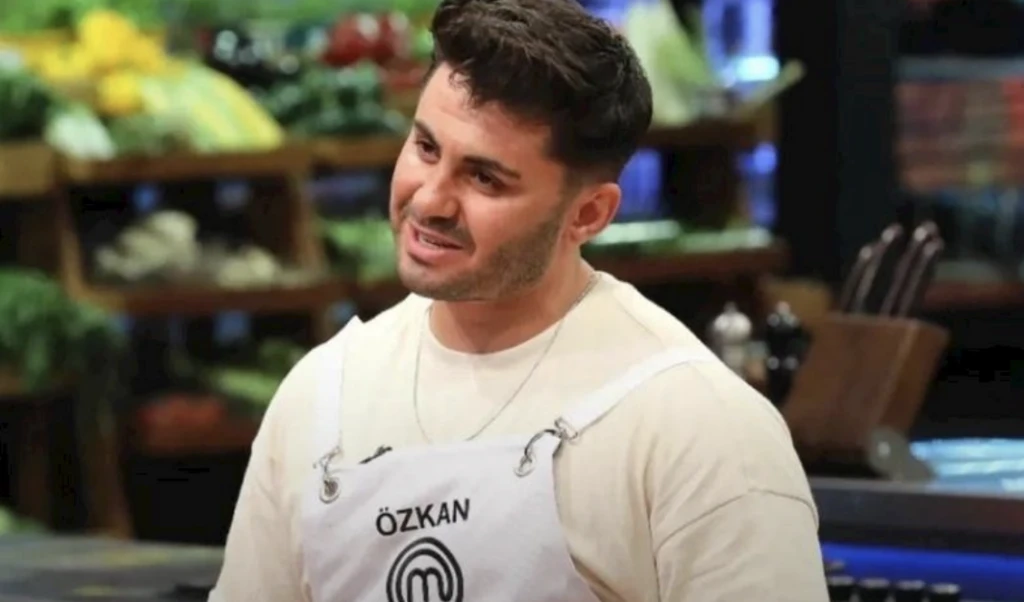 MasterChef 3. ceketi alan yarışmacı Özkan Akan kimdir, aslen nereli? MasterChef Özkan ne iş yapıyor? 4 Ekran Resmi 2025 12 02 14.51.29