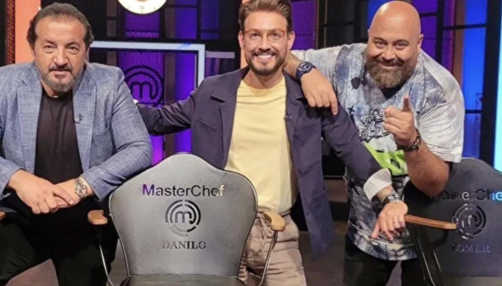 MasterChef Türkiye 2025'in finalistleri belli oldu! Sosyal medyadakiler çıldırdı yorum üstüne yorum yağıyor 10 Ekran Resmi 2025 12 03 18.20.56 1